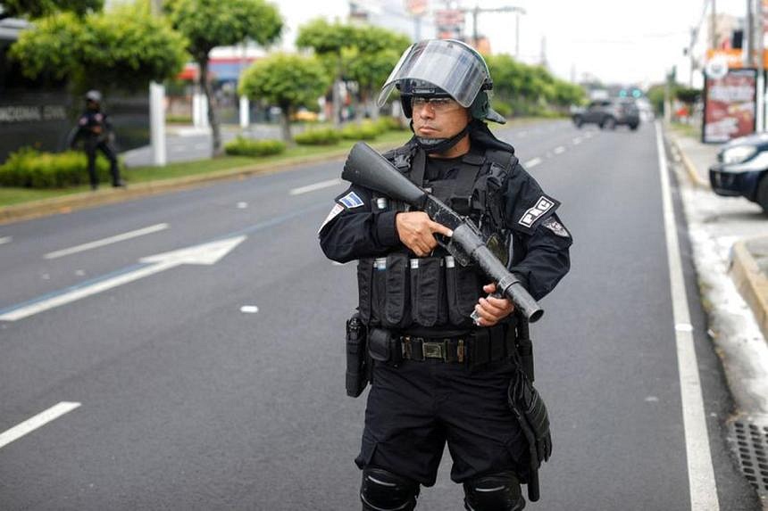 El Salvador Says Murders Fell 70 In 2023 As It Cracked Down On Gangs   LYNXMPEK020L4 1 