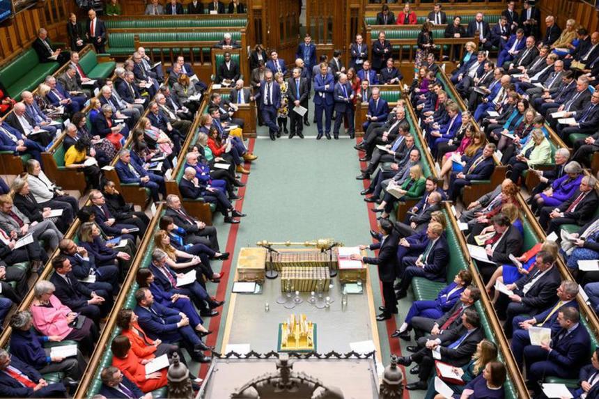 UK parliament approves legislation on constitutional status of Northern