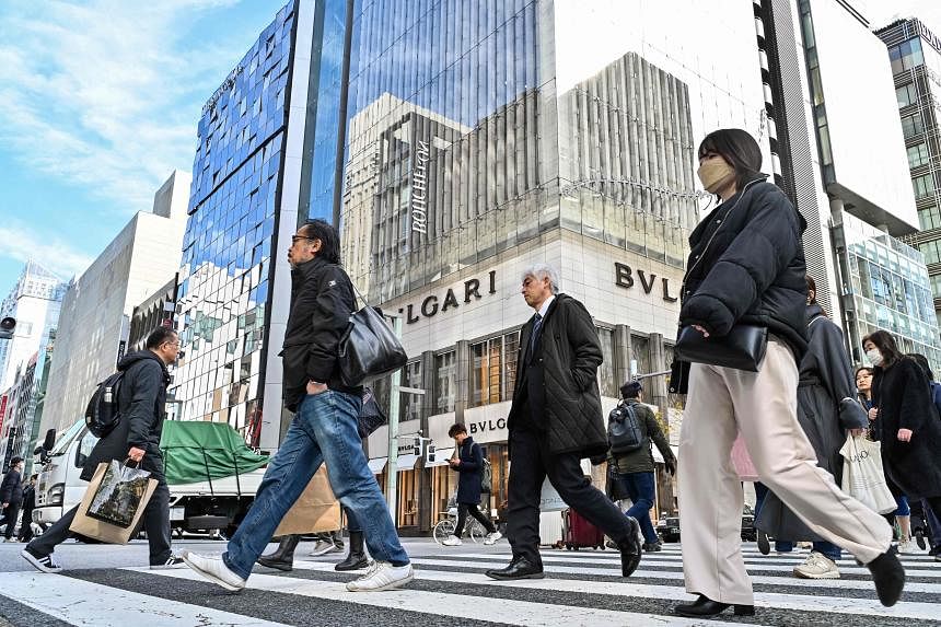 日本GDPは世界4位の経済大国への下落を確定する予定
