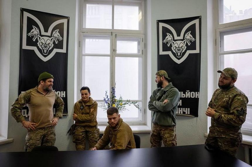 Prominent Ukrainian army unit launches own recruitment drive to ...