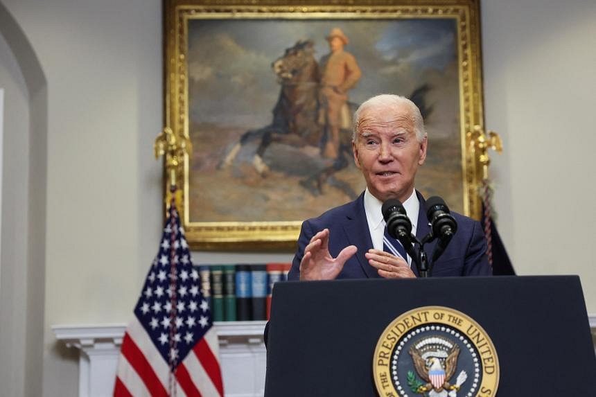 Biden Says ‘Putin And His Thugs’ Caused Death Of Kremlin Critic Alexei ...