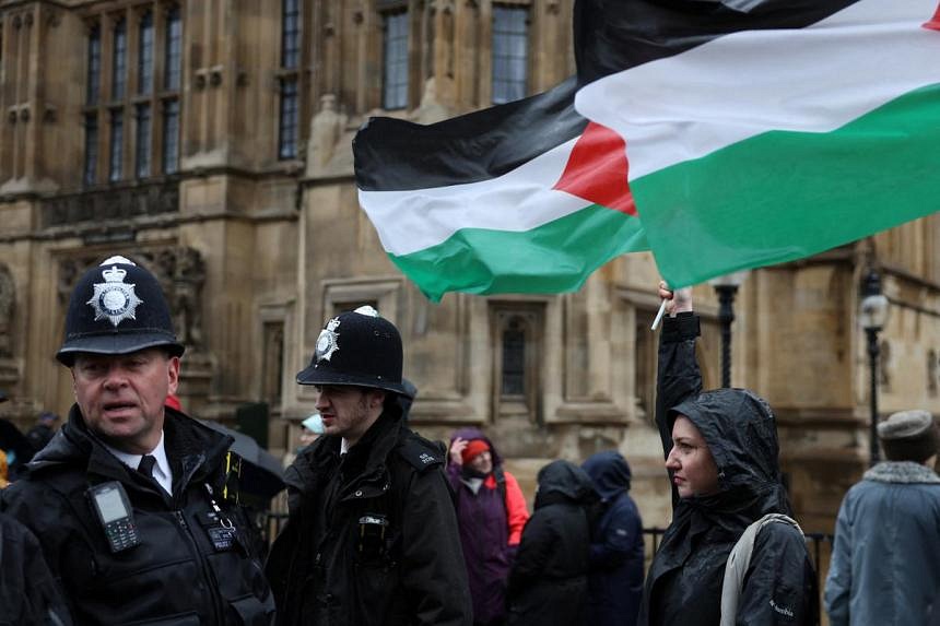 UK Parliament Descends Into Chaos Over Gaza Ceasefire Vote | The ...