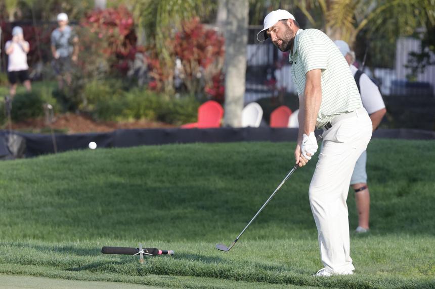 Scottie Scheffler, Shane Lowry share 54hole PGA lead at Arnold Palmer