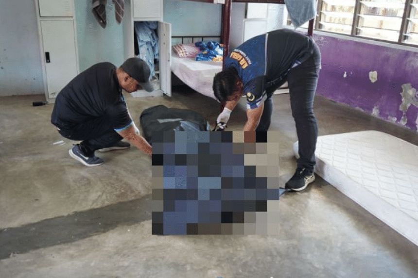 马来西亚大学生因智能手机充电器被殴打致死 – 海峡时报