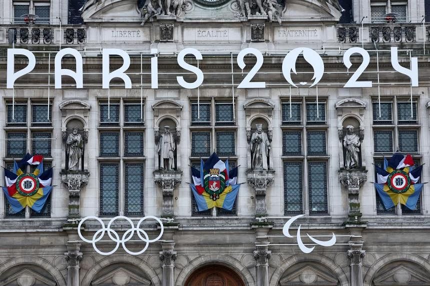 Paris 2024 volunteers' uniform pays tribute to French mariniere The