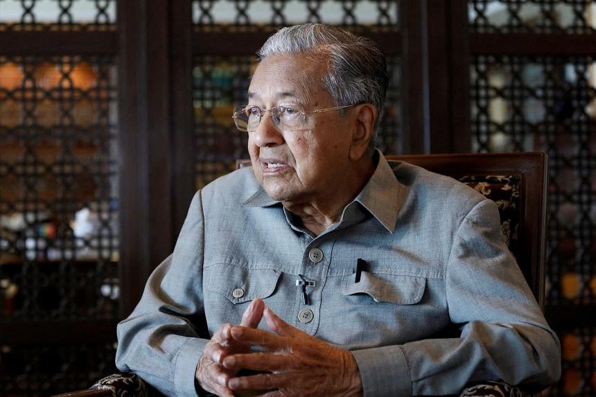 马哈蒂尔的儿子们称98岁的前总理是马来西亚调查的目标