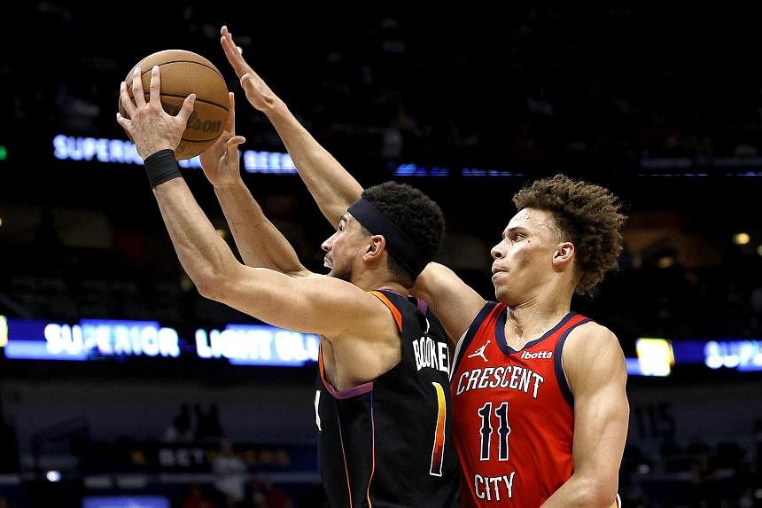 Devin Booker matches Wilt Chamberlain’s feat as Phoenix Suns eclipse