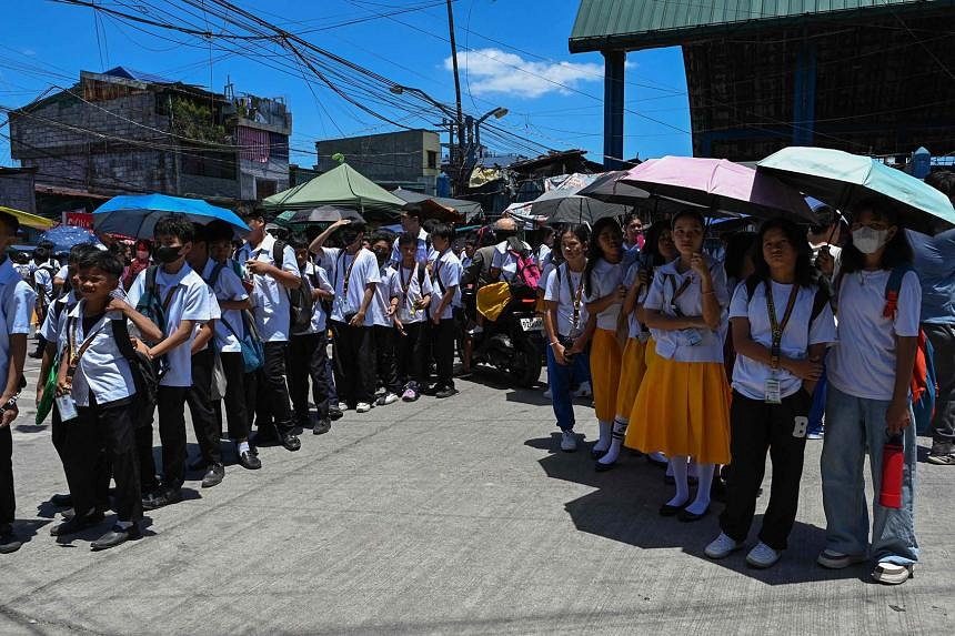 Thousands of schools in the Philippines suspend in-person classes due ...