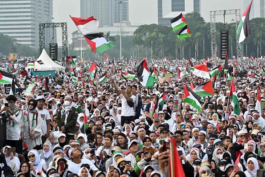 can israeli travel to indonesia