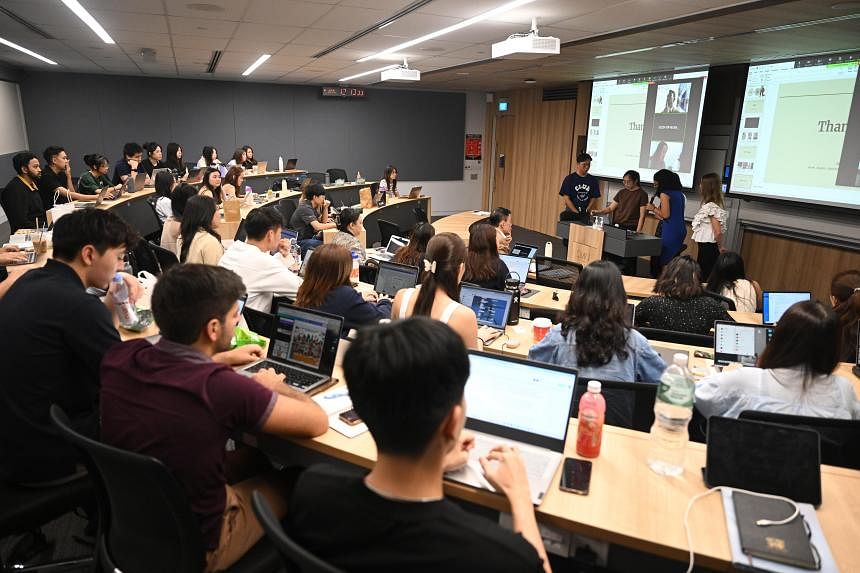 AI in Class Divides Opinion as Singapore Universities Embrace Technology