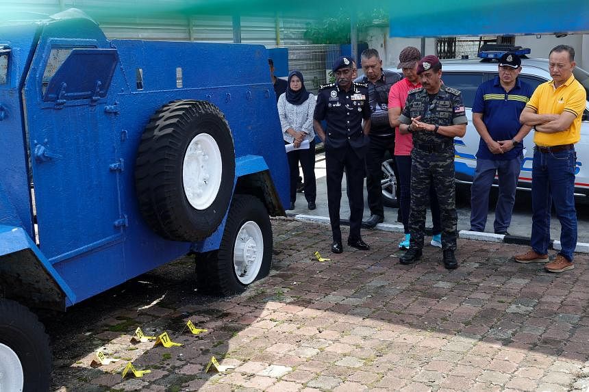 分析人士称，马来西亚柔佛州两名警察被杀引发了人们对伊斯兰祈祷团恐怖组织的担忧