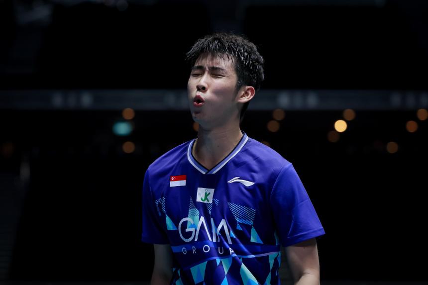 Loh Kean Yew runs out of steam, gets knocked out in KFF Singapore Badminton Open q-finals