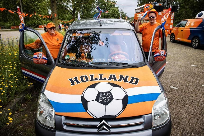 Grote cijfers, kleine verwachtingen voor Nederlandse en Poolse fans