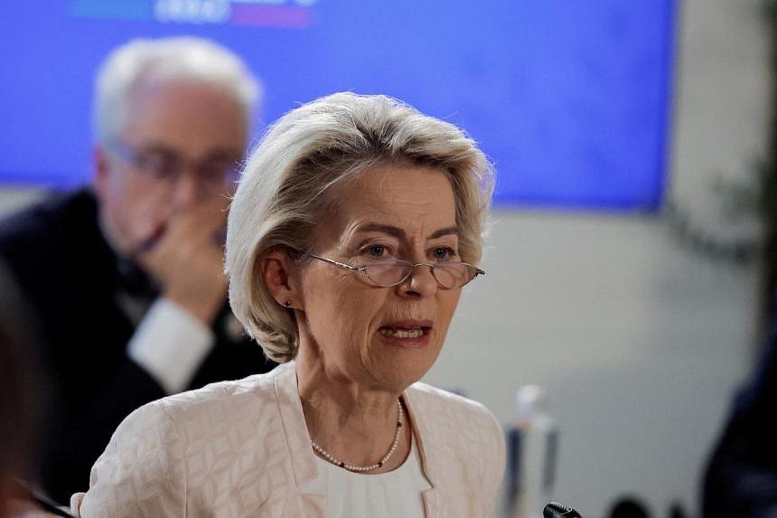 Top jobs on EU leaders’ menu, with von der Leyen in pole position