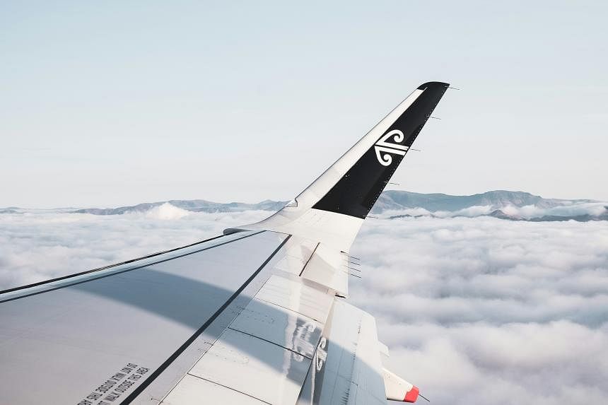 2 injured after Air New Zealand flight encounters severe turbulence