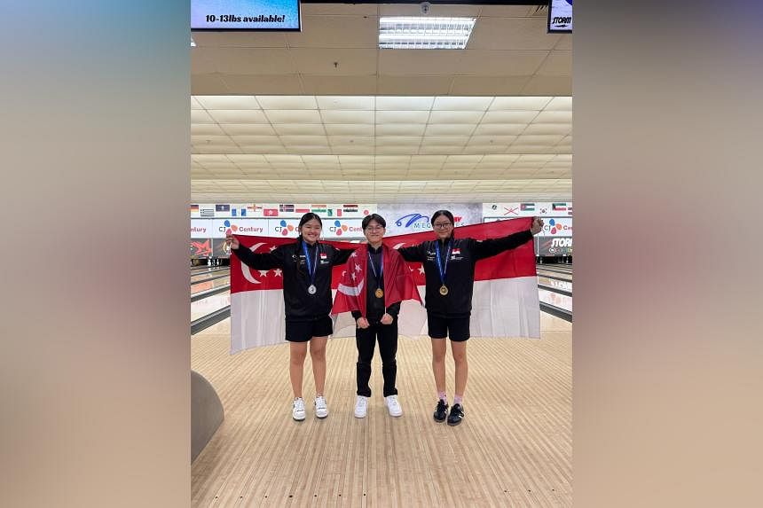 Singles double by Singapore at the Asian Junior Tenpin Bowling Championships