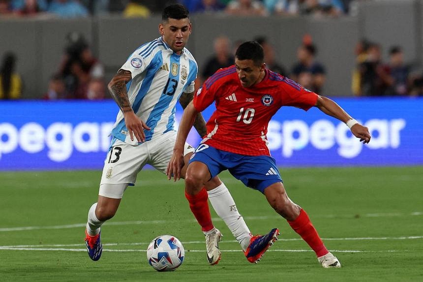 Argentina edge Chile 1-0 to seal Copa America quarter-final place | The ...