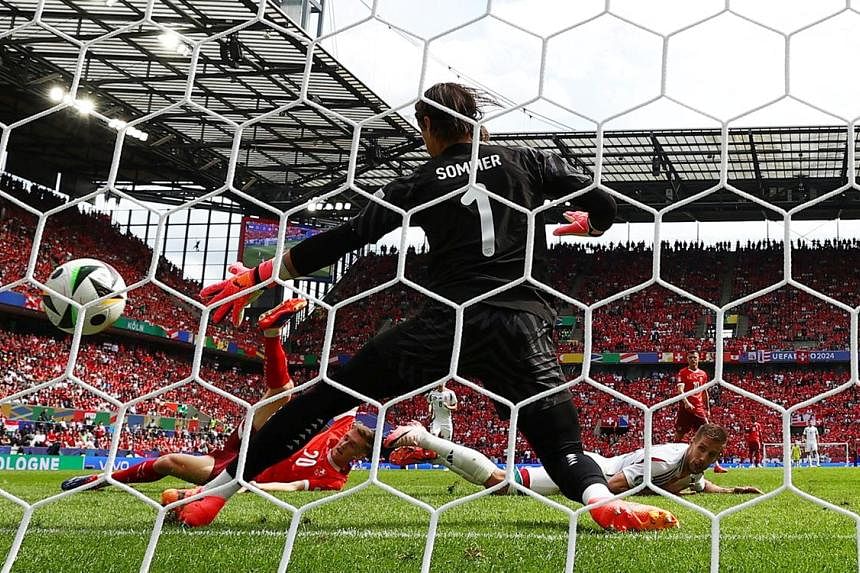 Keepers hold all the cards as shootouts take centre-stage at Euros
