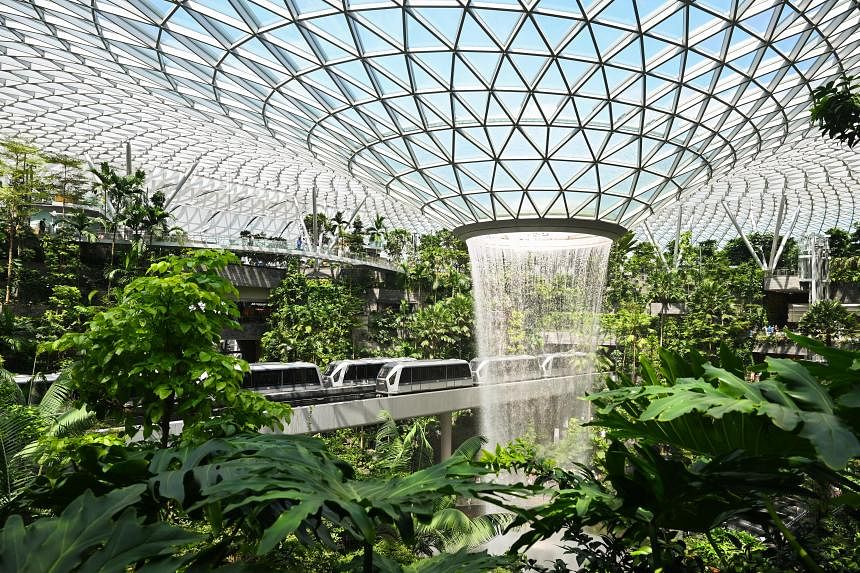 Want to win a pair of SQ air tickets to Paris? Be at your bouncing best at Jewel Changi Airport