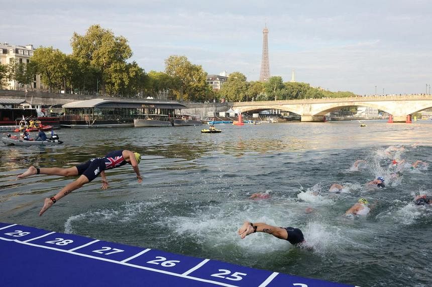 TriathlonSwimming training session cancelled after rain lifts