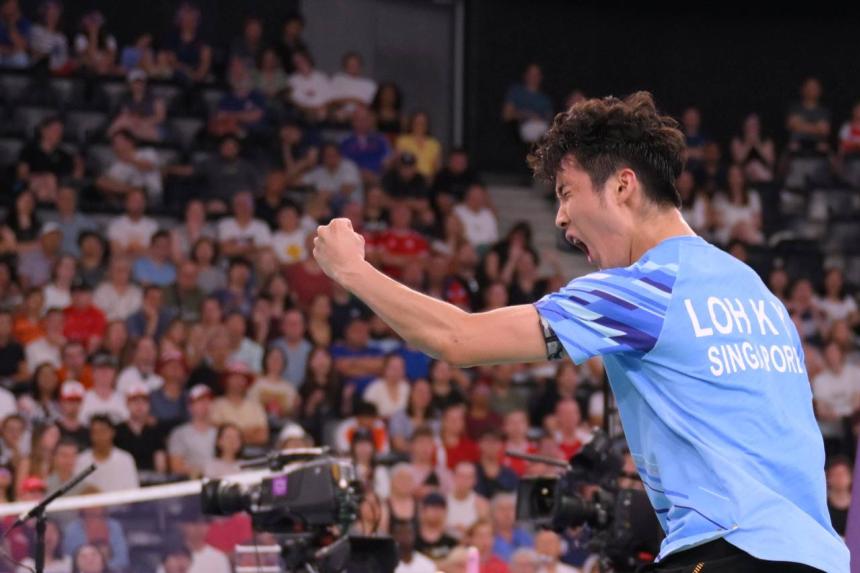Loh Kean Yew beats China’s Li Shifeng, qualifies for quarter-finals at Olympics