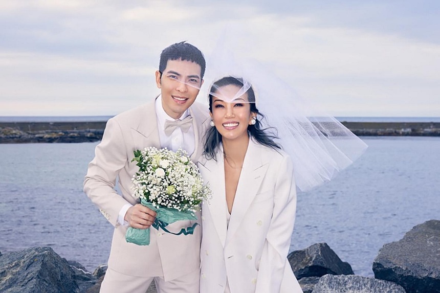 Singer Jam Hsiao hosts a wedding banquet in October