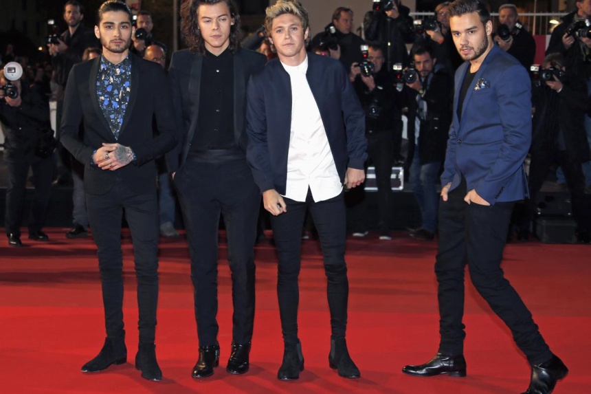 Zayn Malik postpones US tour dates after One Direction bandmate Liam