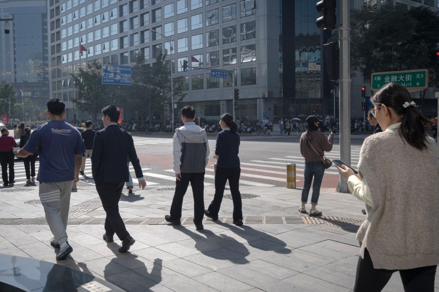 China slashes key lending rates to bolster ailing economy The Straits