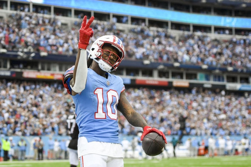 Reports Chiefs acquiring WR DeAndre Hopkins from Titans The Straits