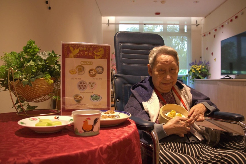 Seniors with swallowing difficulties try special dim sum in pilot project ...