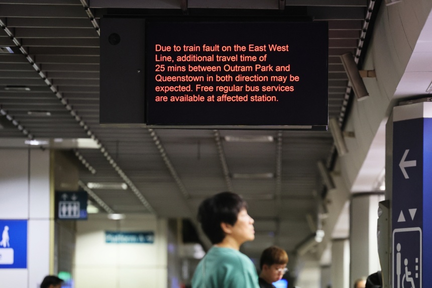 Disruption-hit rail operator SMRT forms group to look into reliability, safety issues