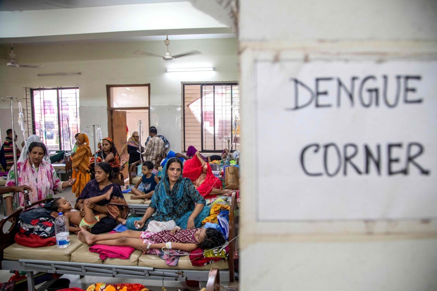Spread of dengue fever in Bangladesh worries doctors | The Straits Times