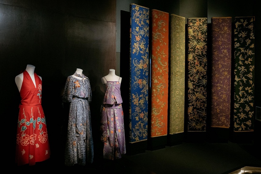 Arts Picks: Peranakan Museum’s Batik Nonyas, Yeo Workshop’s textile art, Esplanade’s Voices festival