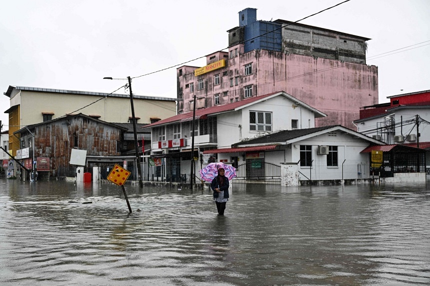 马来西亚洪水造成近139,000人流离失所，死亡人数为4人