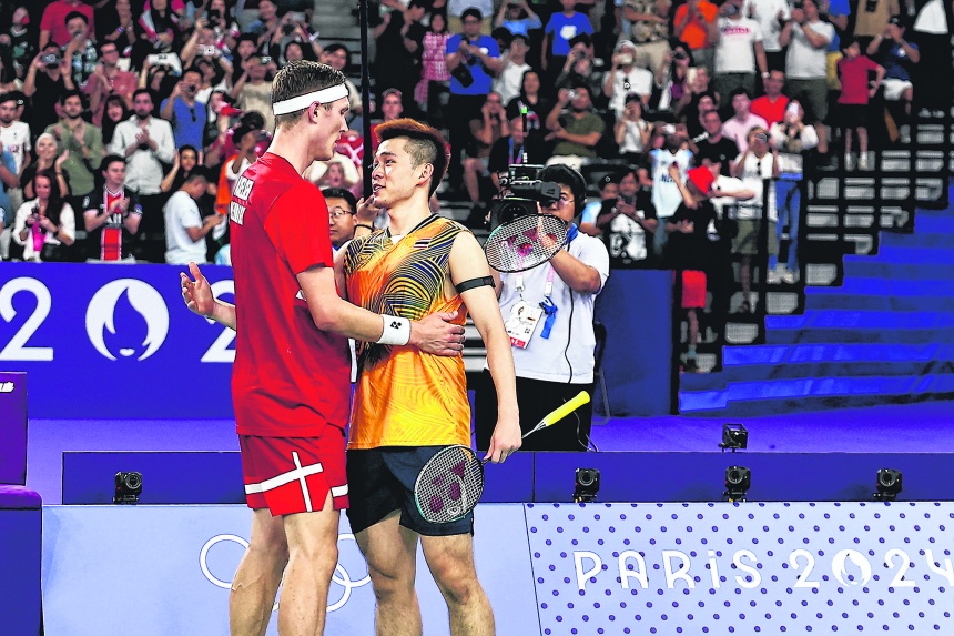 Top badminton players Viktor Axelsen, Zhang Beiwen slam world federation’s policy