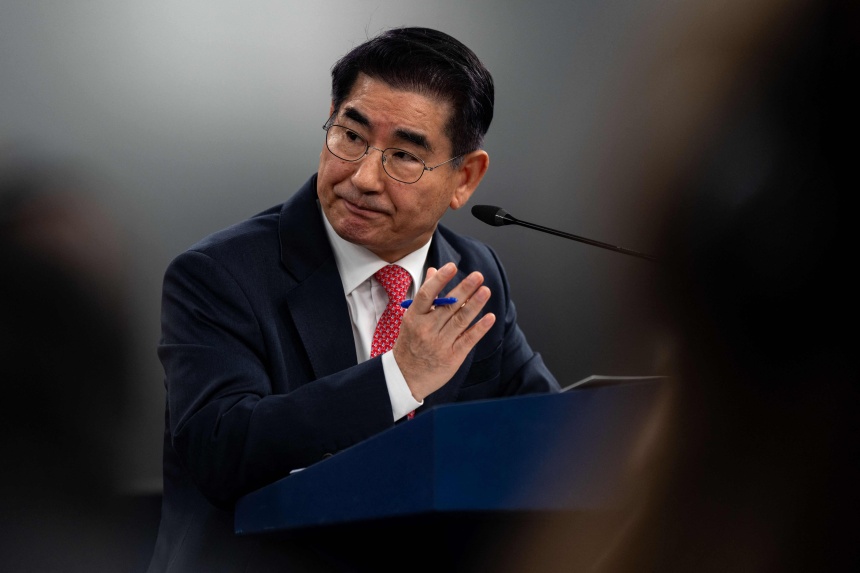 South Korea police raid ex-defence minister’s official residence, office