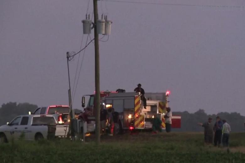 Military plane crashes in Mississippi, killing at least 16 | The ...