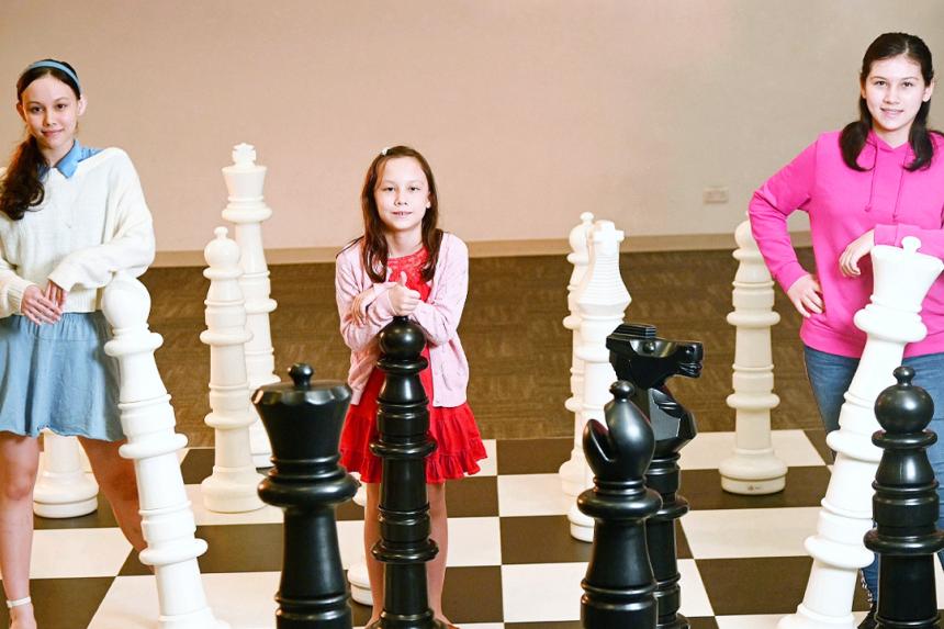 Chess: Meet S’pore’s Rice sisters who are 15, 12, and 9 | HardwareZone ...