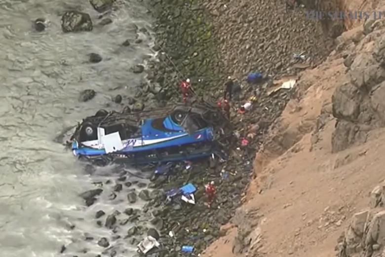 Peru bus plunge kills 48 along road stretch known as 'devil's curve ...