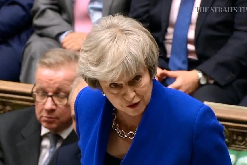 British Pm Theresa May Survives No Confidence Vote To Hold Talks With Other Parties On Brexit 8820