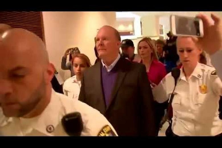 Celebrity Chef Mario Batali Pleads Not Guilty To Groping Woman At Boston Restaurant The 2124