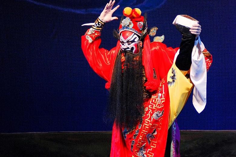Top Cantonese opera stars Lam Tin Yau (far left ) and Li Qiuyuan will perform at the theatre as part of events held to celebrate its 45th anniversary.