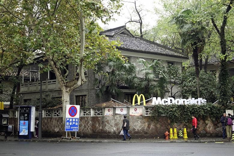 The McCafe opened in Hangzhou near the West Lake tourist spot in the former home of late Taiwanese President Chiang Ching-kuo, son of Kuomintang chief Chiang Kai-shek.