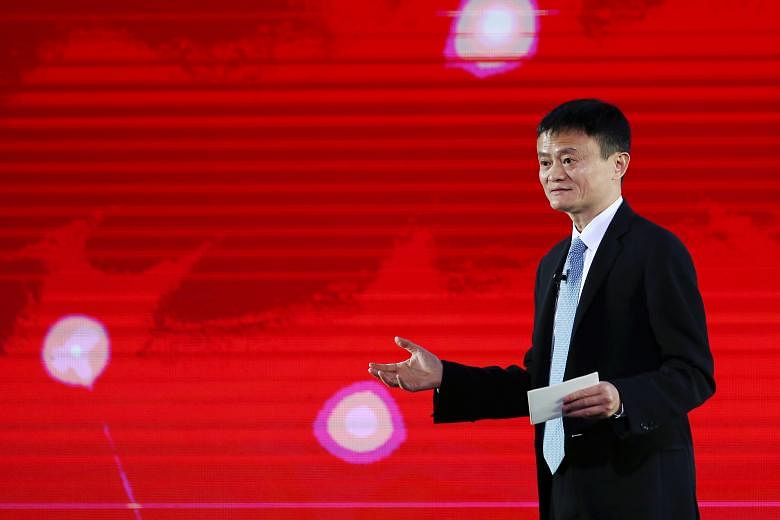 Billionaire Jack Ma would follow in the footsteps of Internet tycoons snapping up storied brands in the beleaguered print media industry if he does acquire a stake in SCMP.