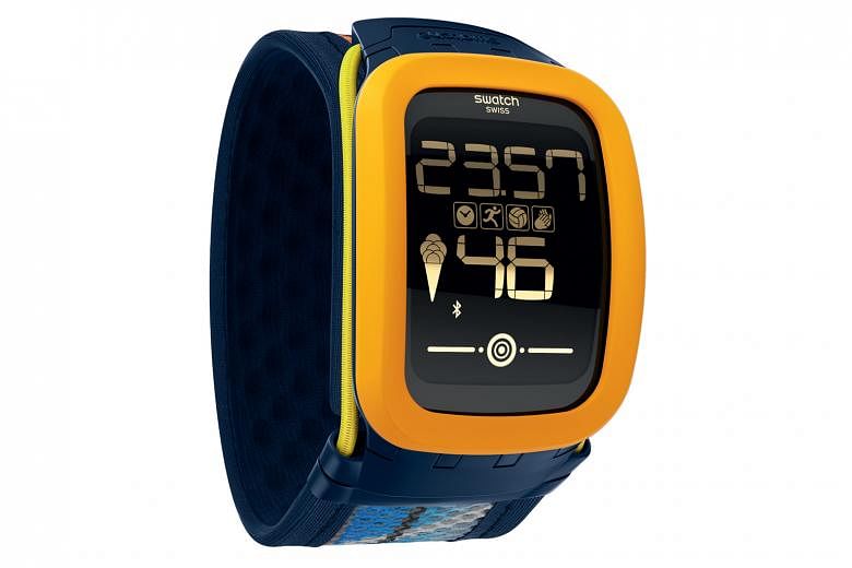 The Touch Zero One is a fitness watch aimed at beach volleyball players, from beginners to professionals. It is able to measure the power of smashes and number of hits.