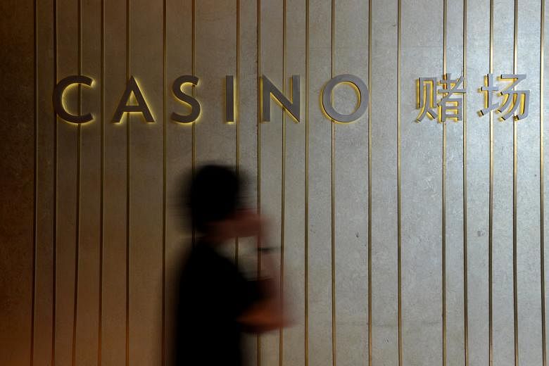 Casino revenues fell 21 per cent to US$532.9 million in the quarter, due in part to a drop in win percentage in the VIP segment, which was 2.39 per cent, compared with 3.58 per cent in the same quarter last year.