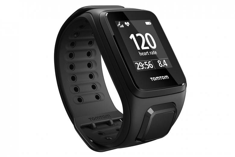 If the TomTom Spark GPS Fitness Watch is used only as a fitness tracker, its battery can last for two weeks before it needs to be charged.