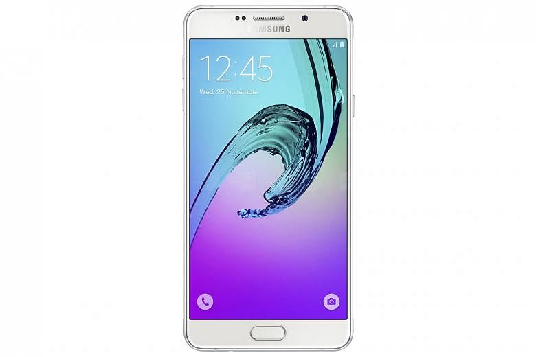 The new Samsung Galaxy A7 boasts some premium features, such as a fingerprint sensor and improved optical image stabilisation for its camera. It also scores in the looks department. But the phone costs more than its competitors such as the Sony Xprer