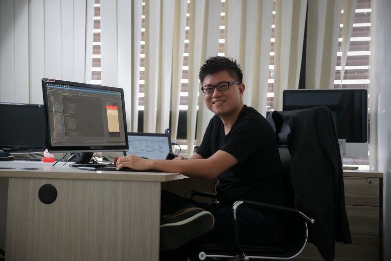 One of Originally US co-founder Tay Wei Kiat's apps, Sg BusLeh, earns enough advertisement revenue to cover the operation costs of its Vietnam office.