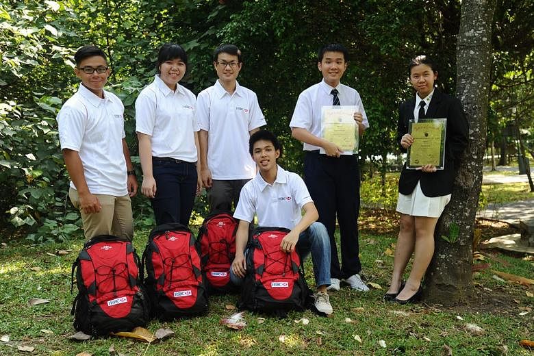 Award winners (from left) Mohammad Adam Shah Asri, Cheryl Lee Jue Lei, Jeffrey Tong Chee Ying, Ho Xiang Tian (kneeling), Edric Wong Weng Kit and Yasmin Sim Su Hui. The award comes with a $500 book voucher and HSBC- sponsored participation in an exped